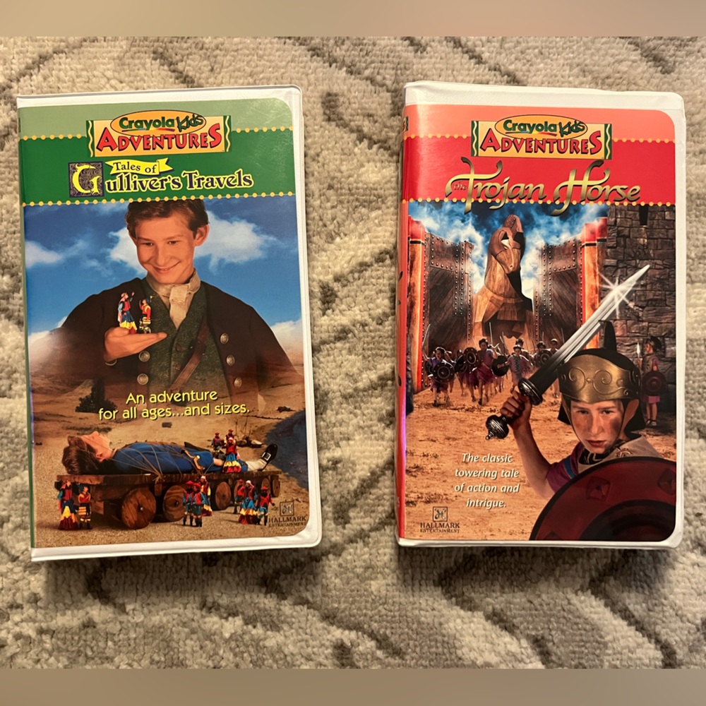 Crayola Kids Adventures VHS Tapes - Green and Red